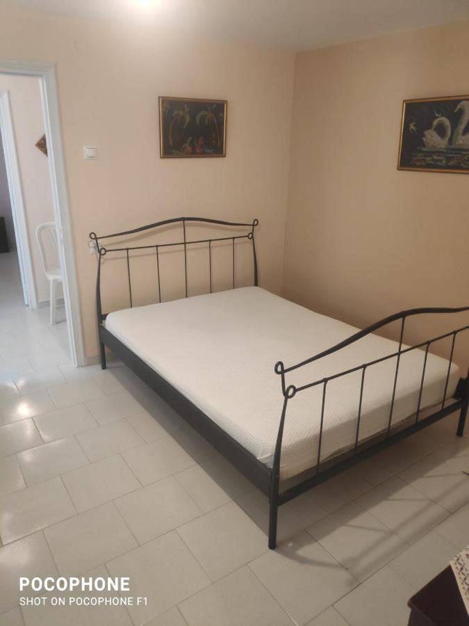 Κεντρικό, Άνετο Και Ζεστό Διαμέρισμα Kamena Vourla Eksteriør billede